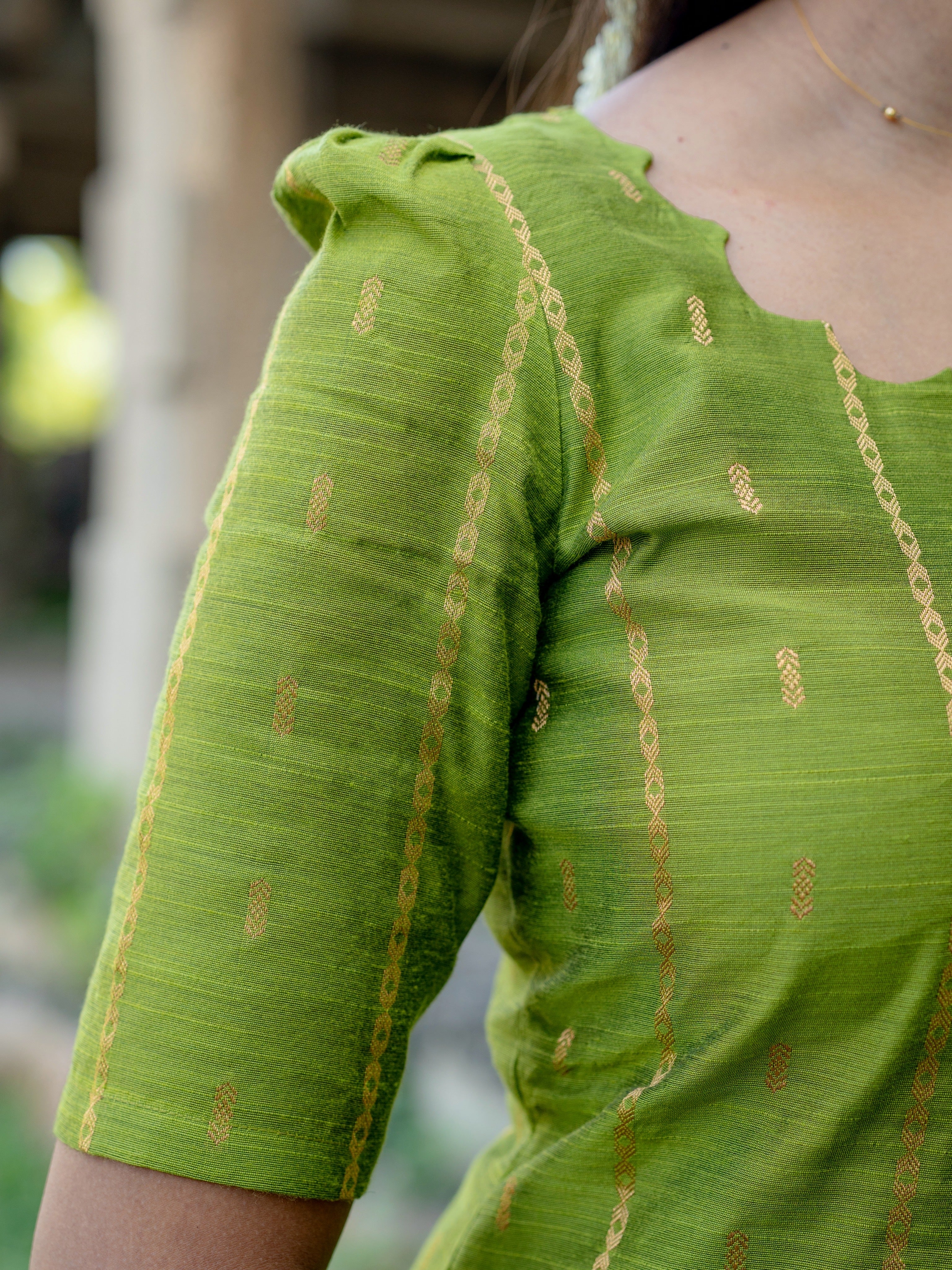 AC242 Mehandi Green Raw silk set