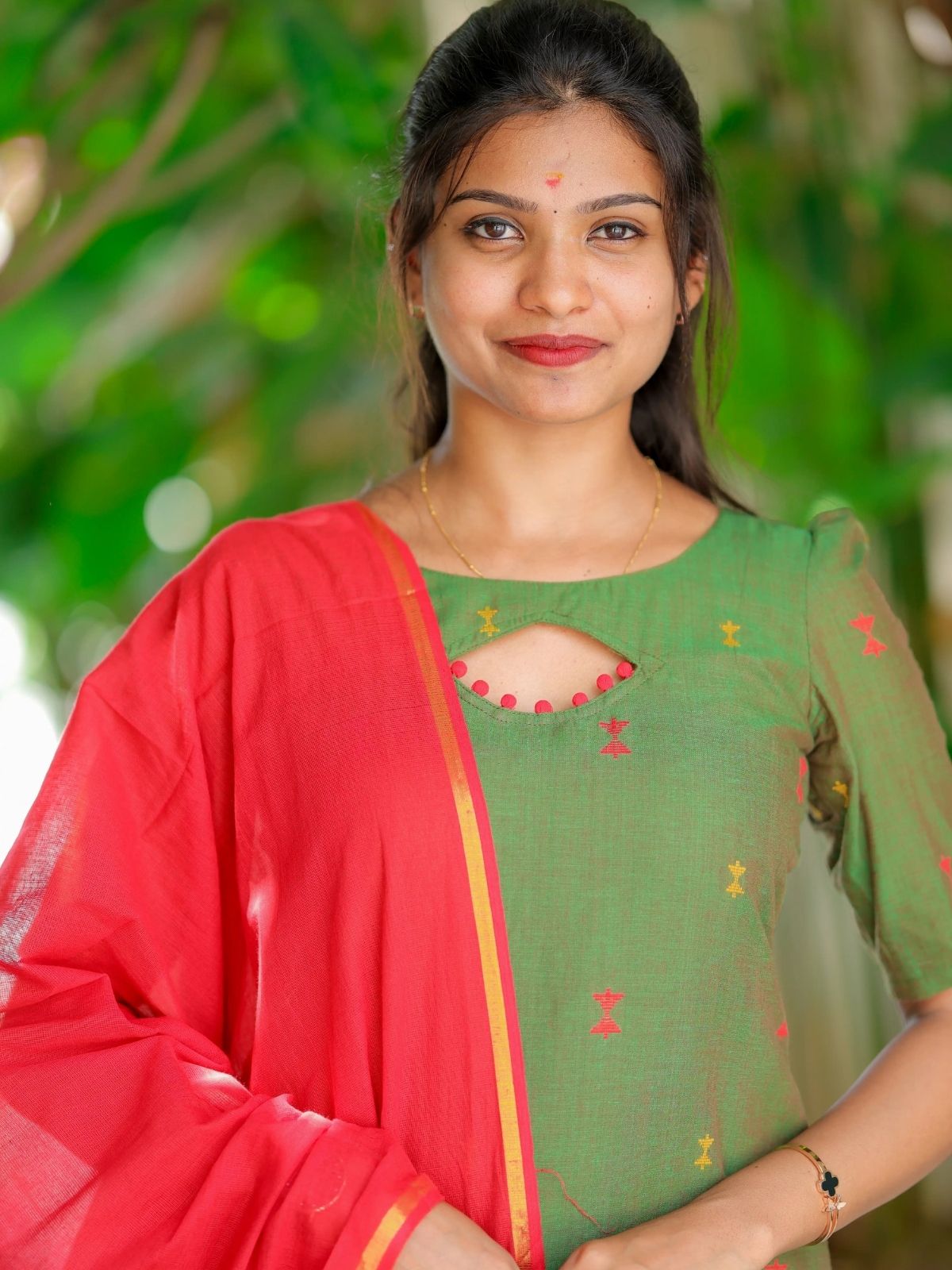 AC208 HANDLOOM COTTON KURTI SET