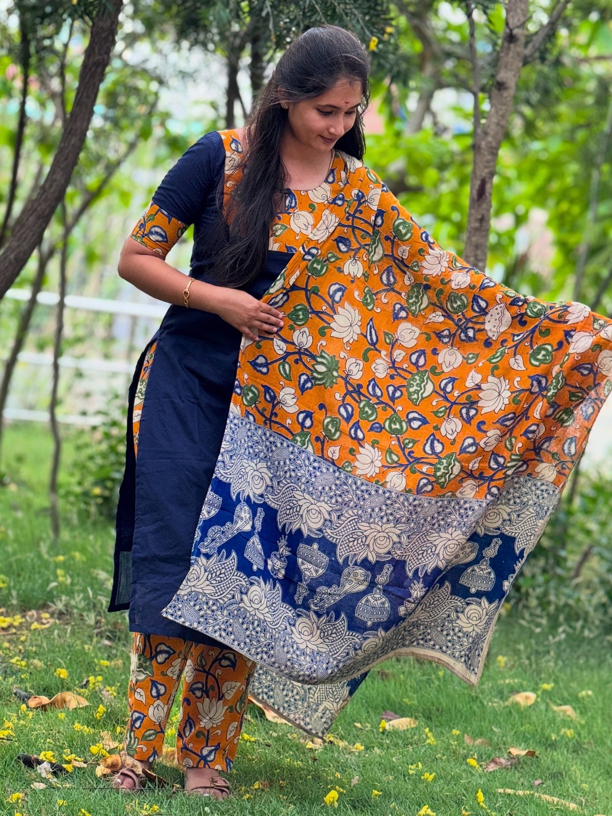 AC219 Kalamkari Navy Blue Cotton Kurti Set