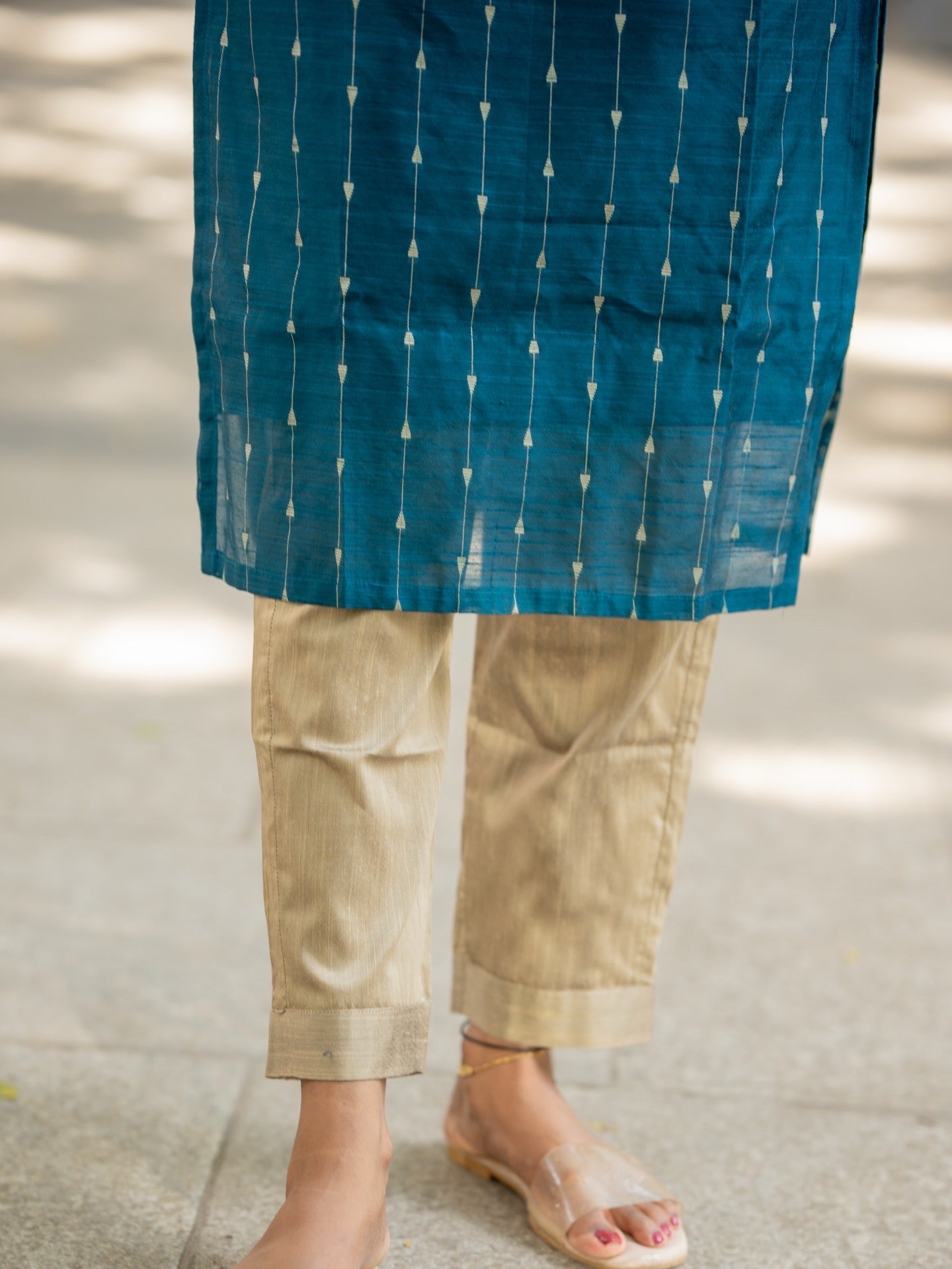 AC233 Teal Blue Raw Silk Kurti Set