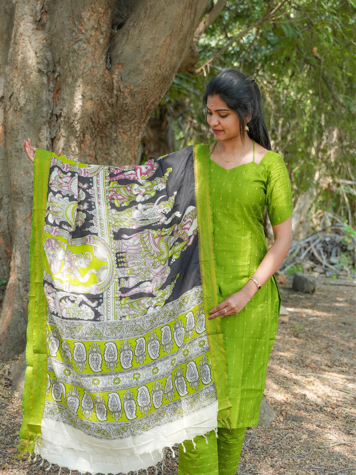 AC195 Raw Silk Kurti set with Kalamkari Silk Dupatta