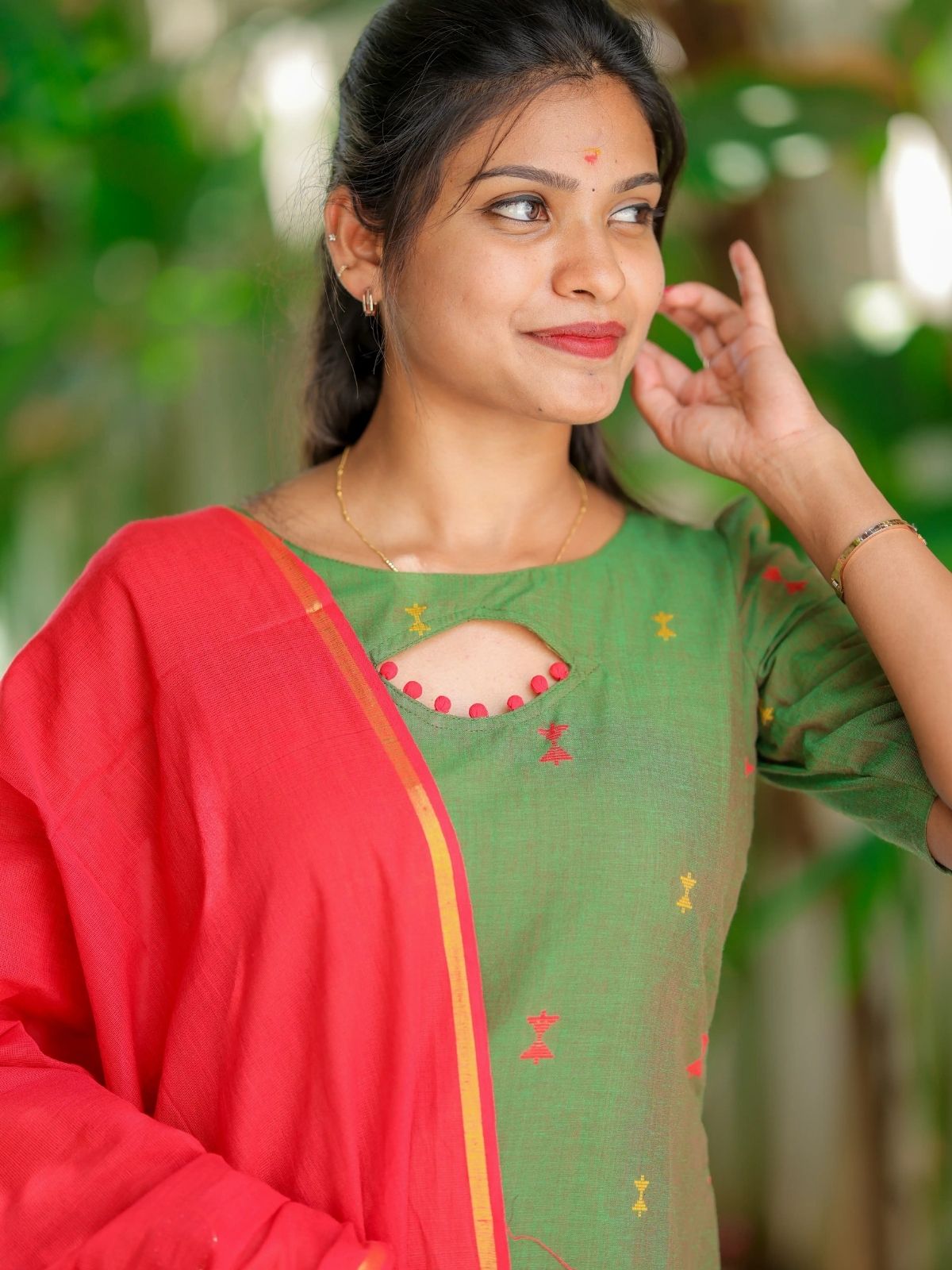 AC208 HANDLOOM COTTON KURTI SET
