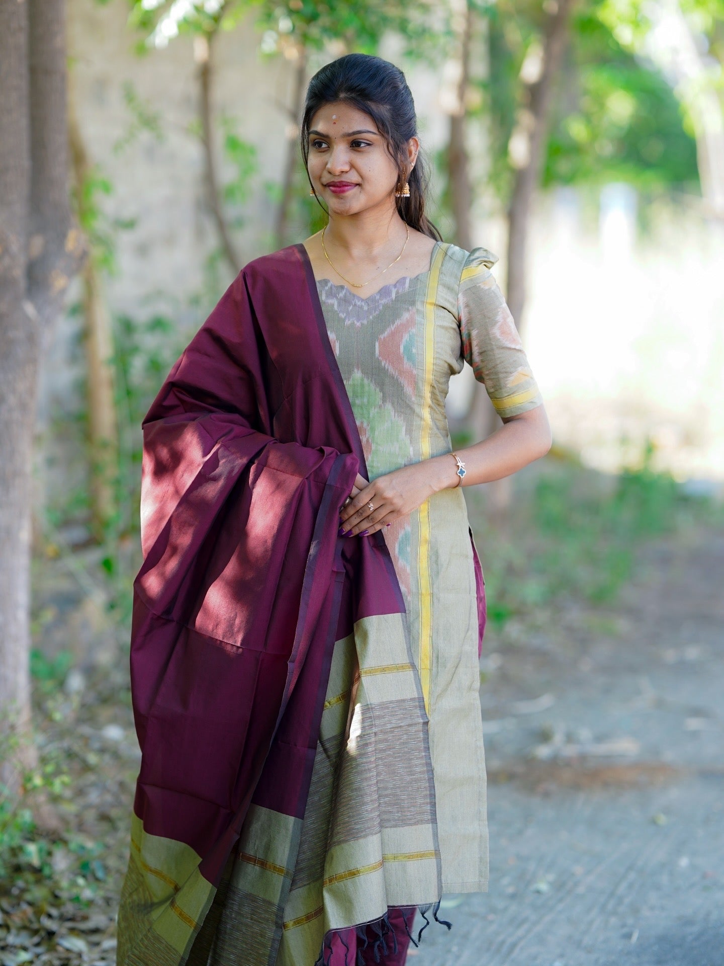 AC228 Pochampally Ikkat Sico Set