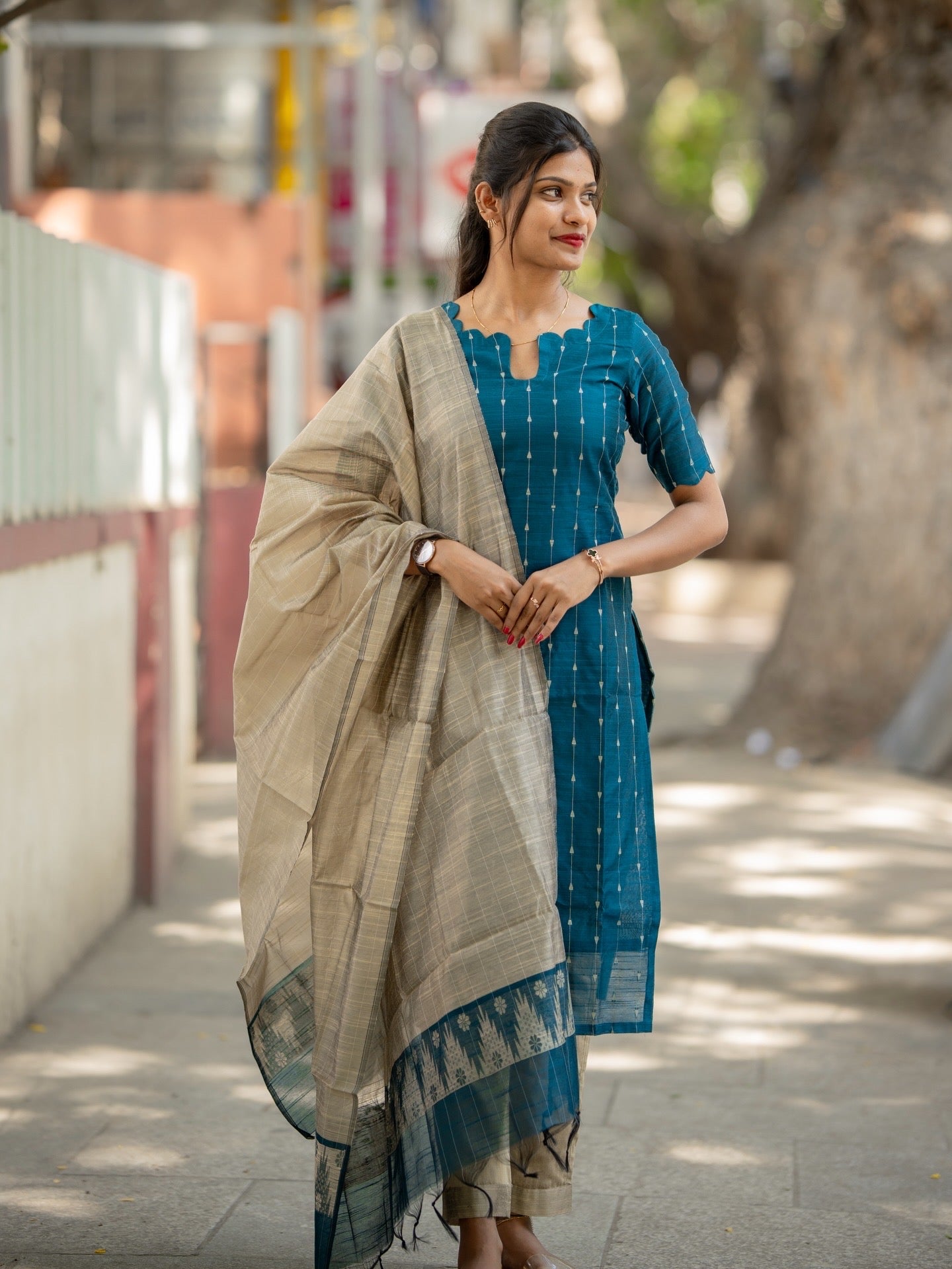 AC233 Teal Blue Raw Silk Kurti Set