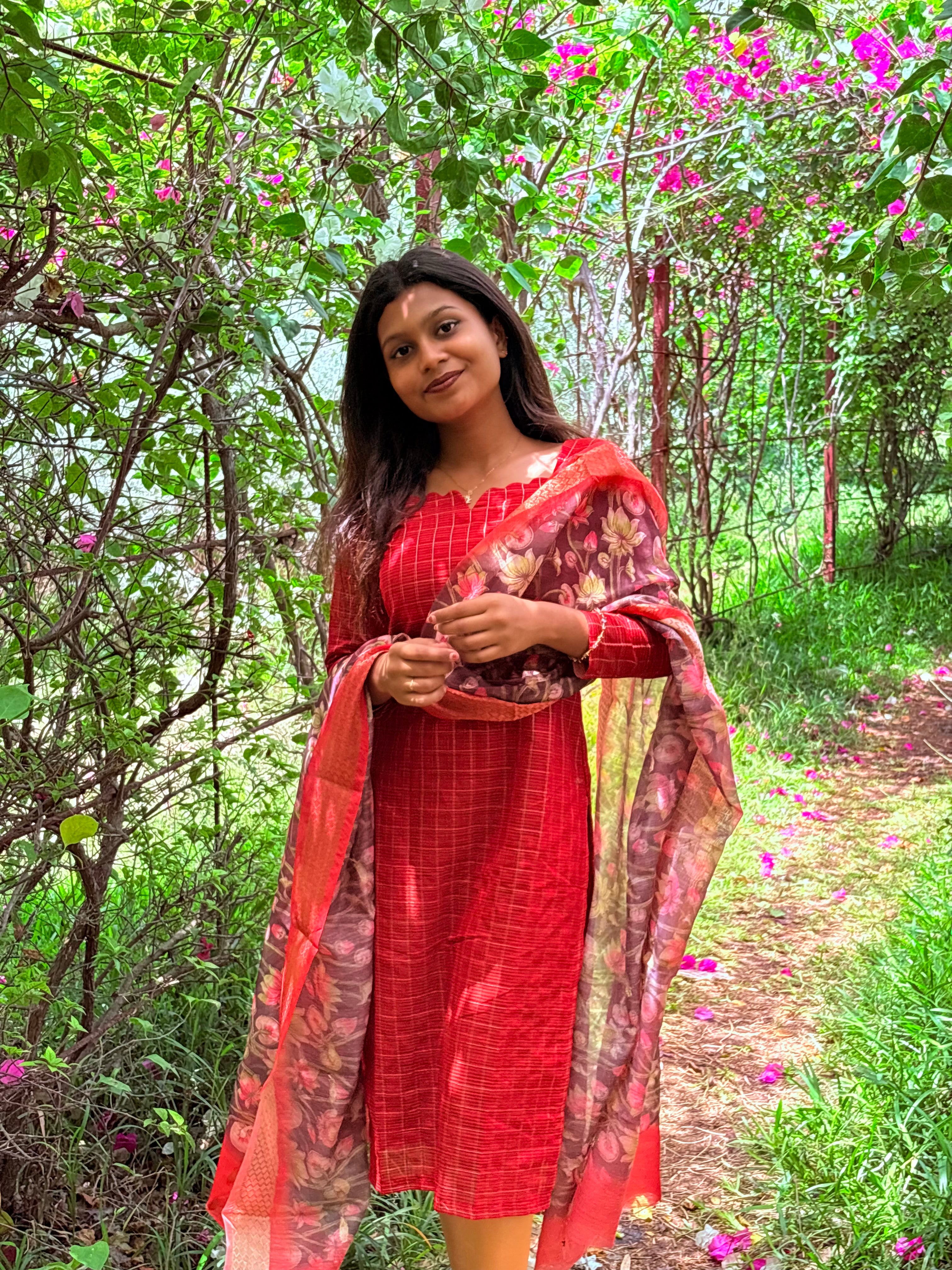 AC231 Tomato Red Raw Silk dupatta set