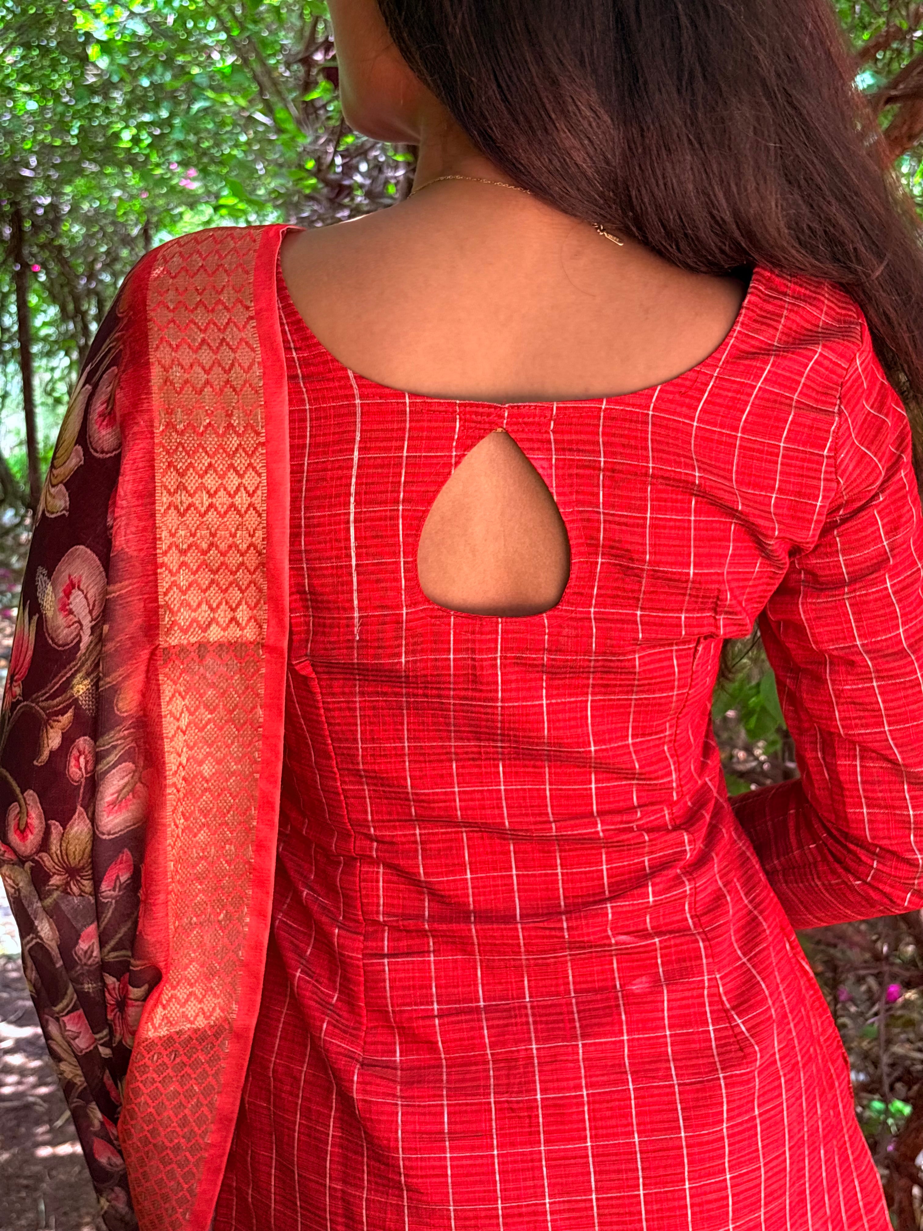 AC231 Tomato Red Raw Silk dupatta set