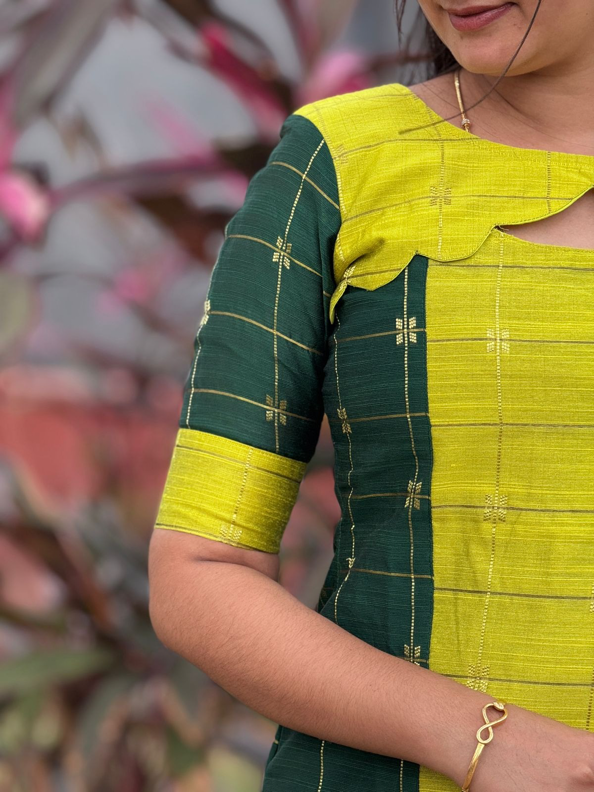 AC216 Bottle Green Raw Silk Dual color Kurti
