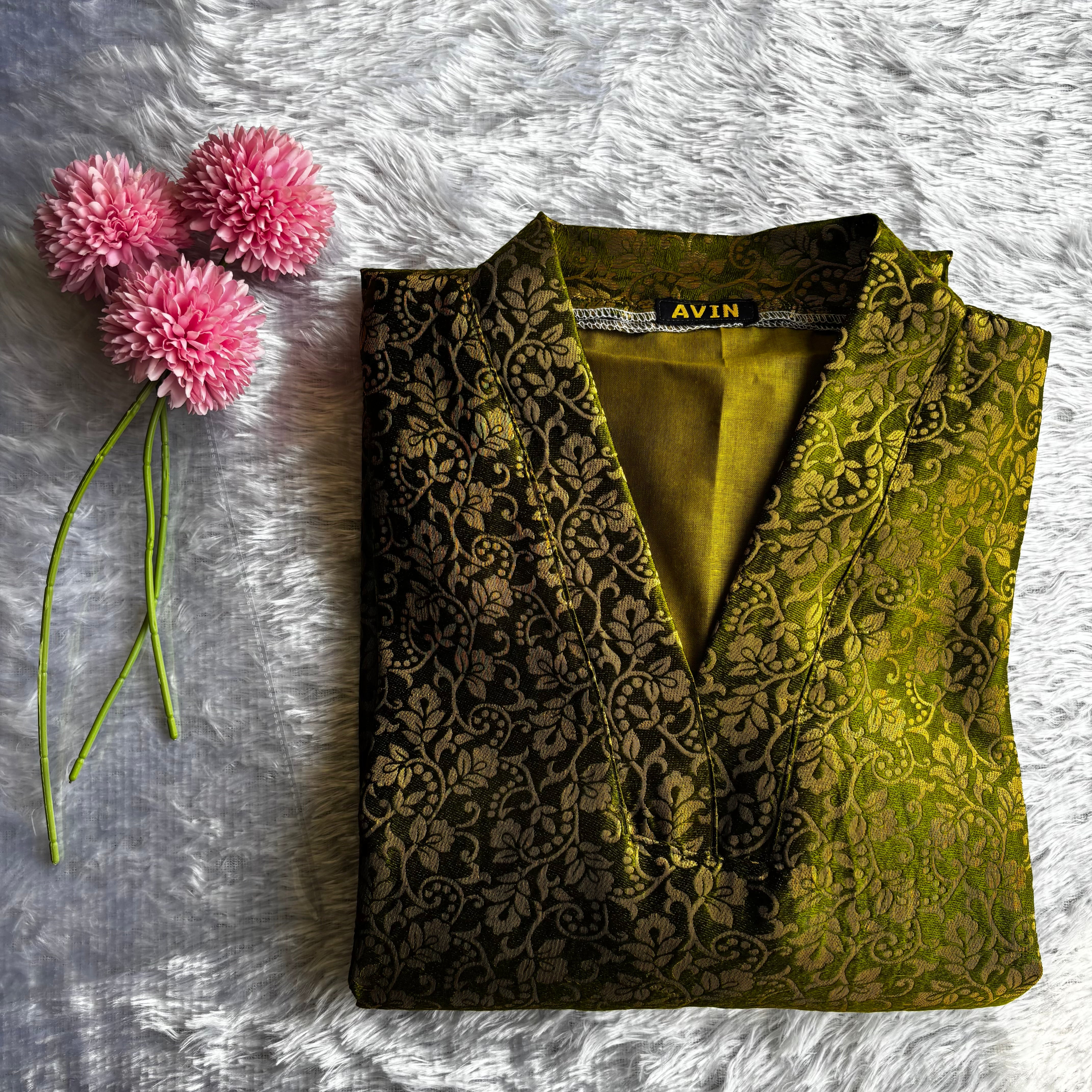 AC170 Banarasi Silk Kurti