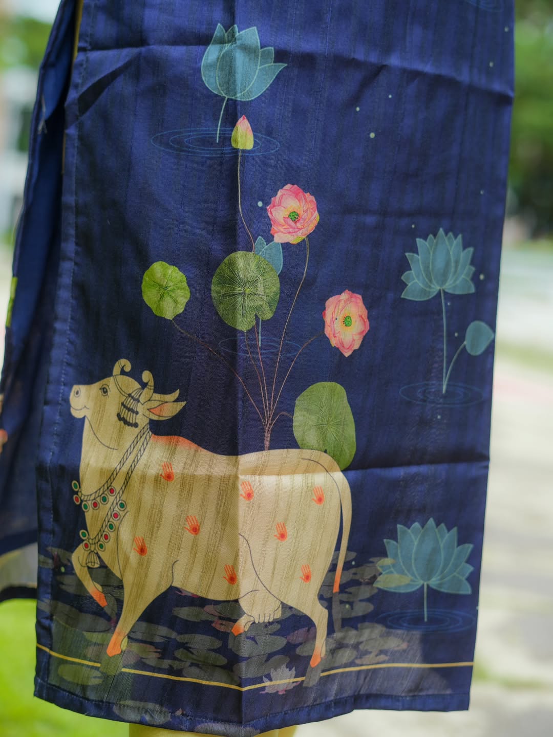 AC141 Kollam Silk Pichwai Kurti