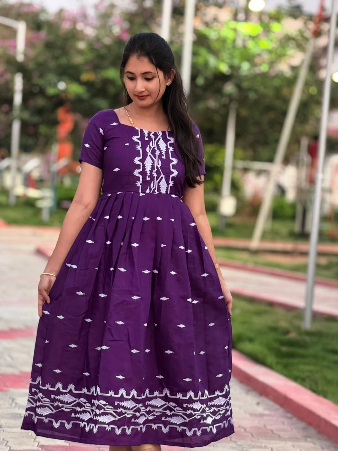 AC158 Handloom Jamdani Cotton Maxi