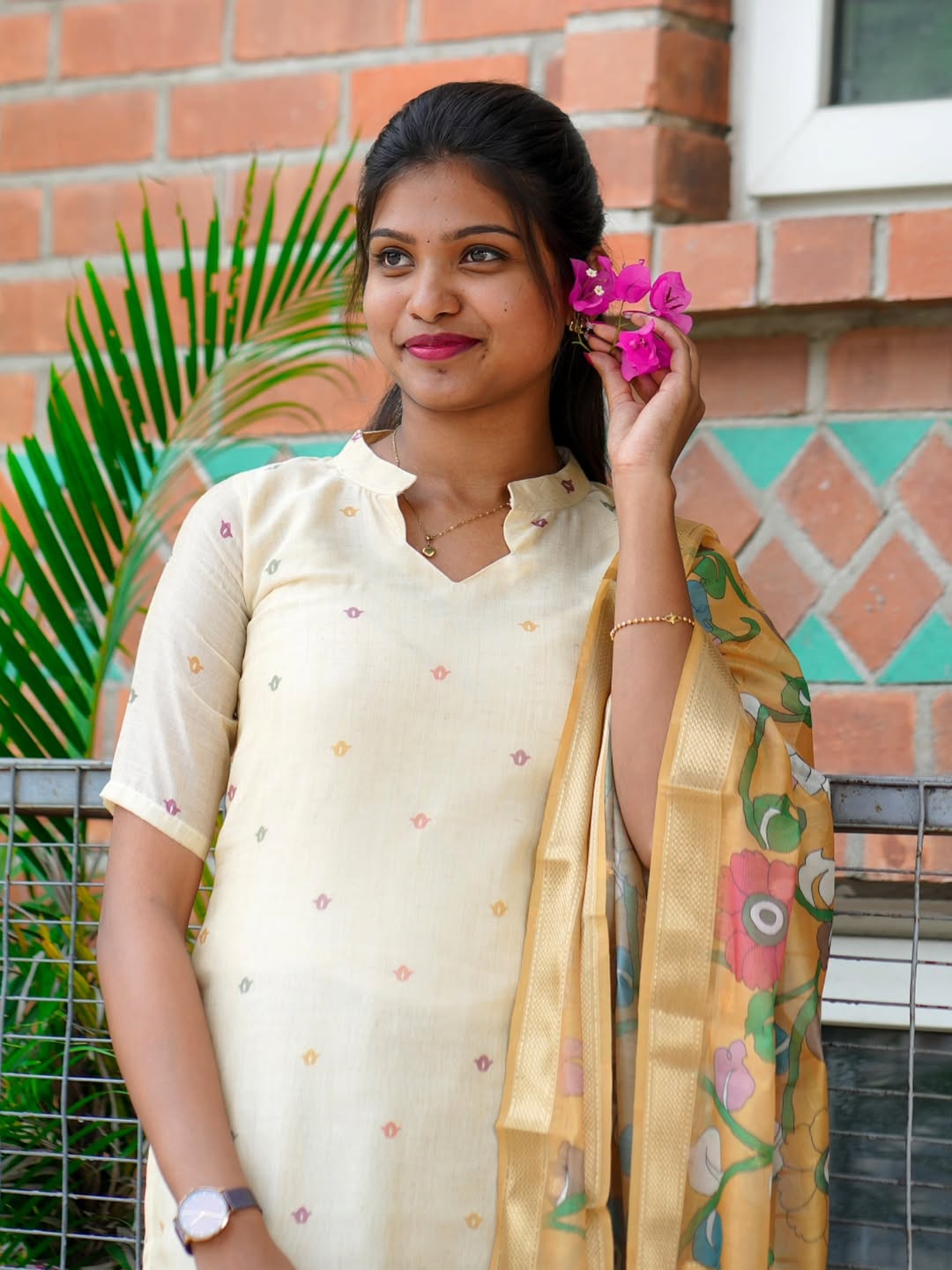 AC159 Beige Tussar Silk Suit