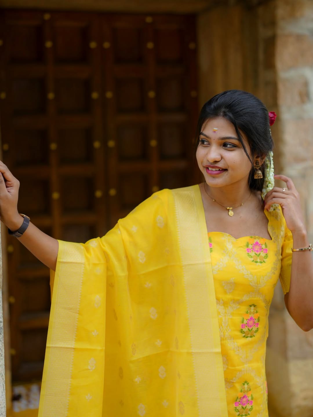 AC163 Yellow Banarasi Cotton Kurti Dupatta Set